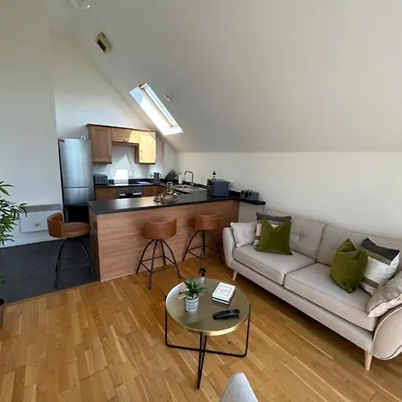 2 Bedroom Luxury Penthouse Διαμέρισμα Thornaby on Tees
